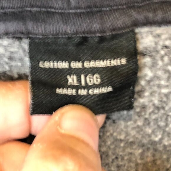 Harvard University Mens Hoodie Sweatshirt Size XL Black Pullover Graphic Print - Picture 3 of 10